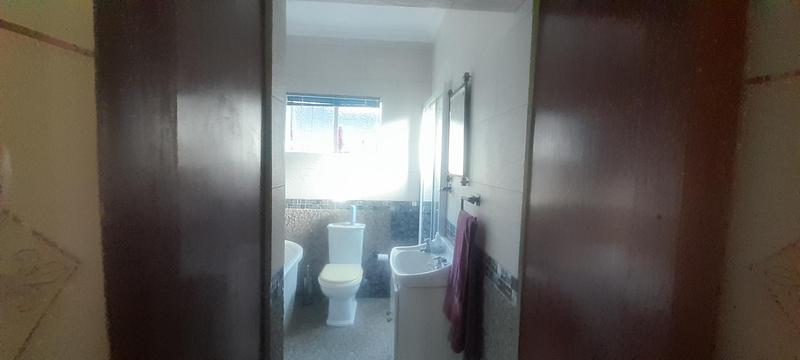 To Let 4 Bedroom Property for Rent in The Reeds Gauteng
