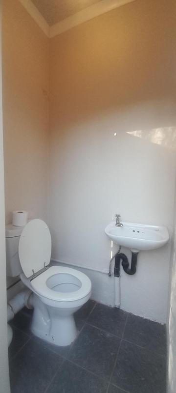 To Let 4 Bedroom Property for Rent in The Reeds Gauteng