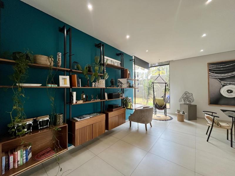 To Let 2 Bedroom Property for Rent in Westcliff Gauteng