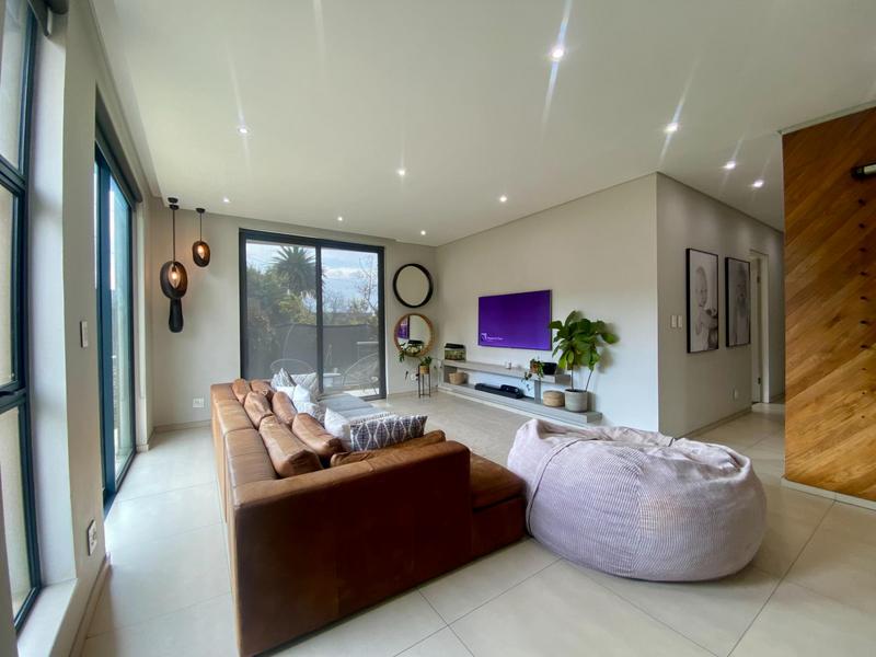 To Let 2 Bedroom Property for Rent in Westcliff Gauteng