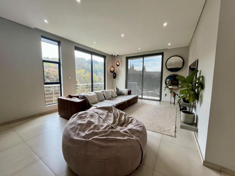 To Let 2 Bedroom Property for Rent in Westcliff Gauteng