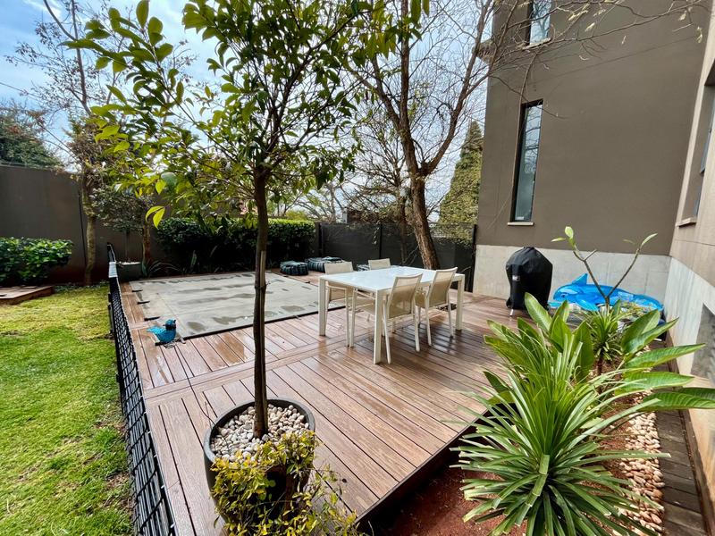 To Let 2 Bedroom Property for Rent in Westcliff Gauteng