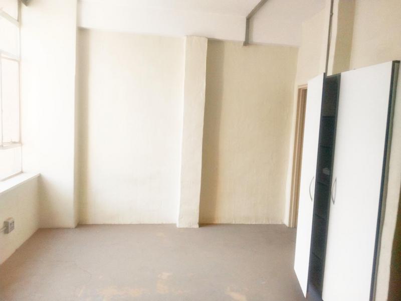 1 Bedroom Property for Sale in Johannesburg Central Gauteng