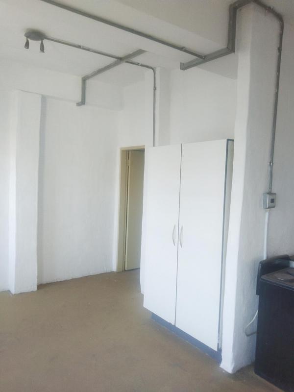 1 Bedroom Property for Sale in Johannesburg Central Gauteng