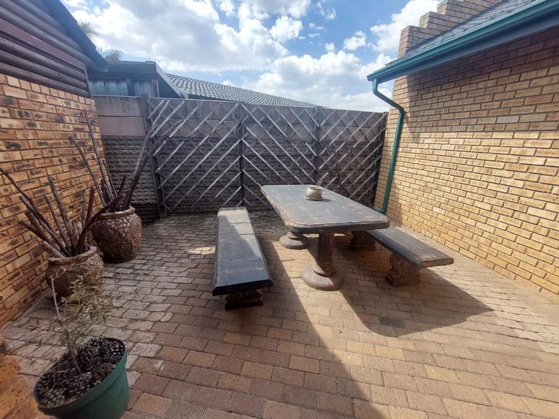 3 Bedroom Property for Sale in Culemborg Park Gauteng