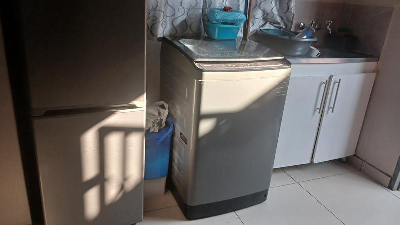 2 Bedroom Property for Sale in Clayville Gauteng