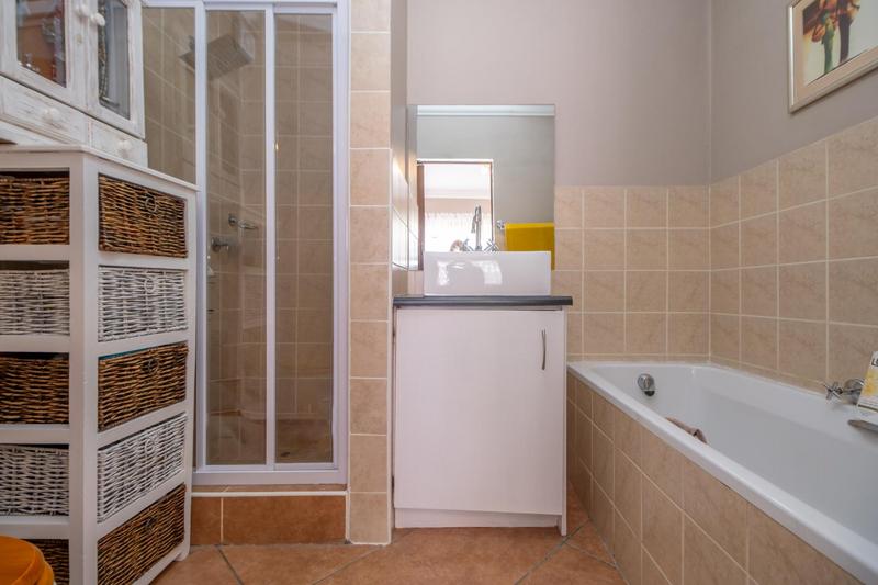 2 Bedroom Property for Sale in Sugar Bush Estate Gauteng