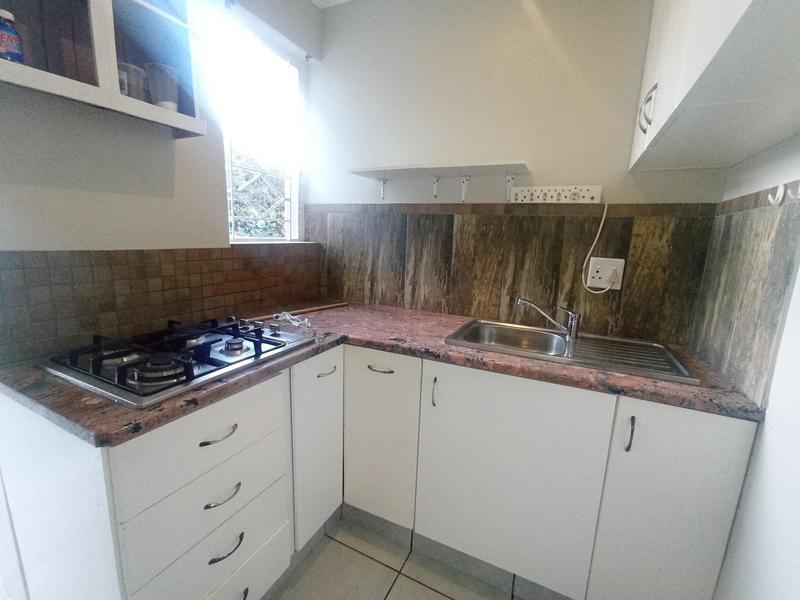 To Let 1 Bedroom Property for Rent in Discovery Gauteng