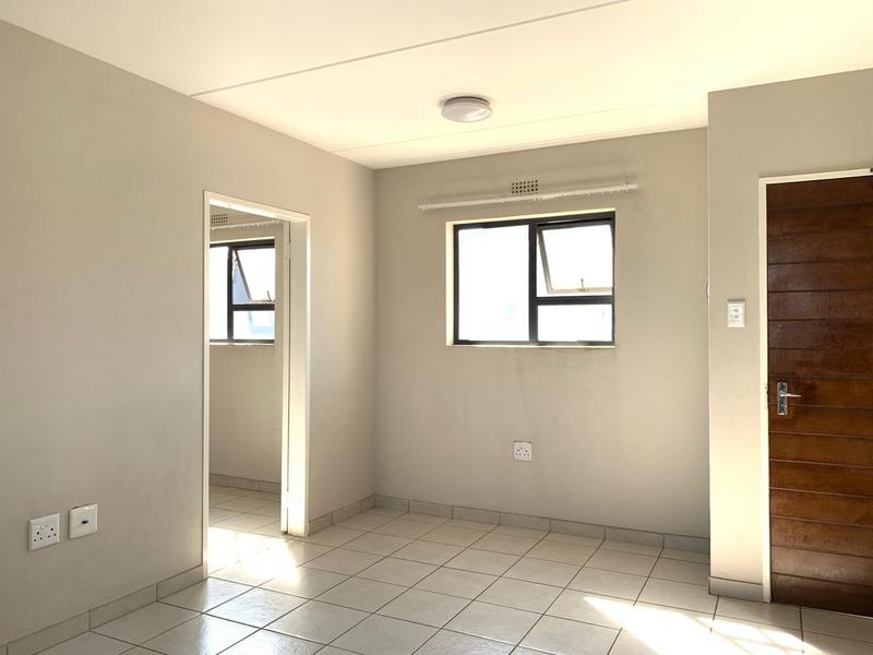 To Let 2 Bedroom Property for Rent in Kenleaf Gauteng