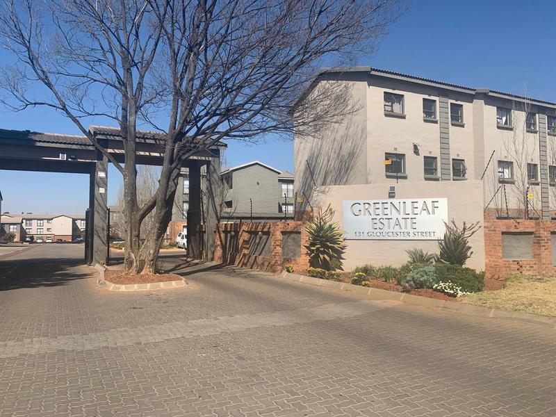 To Let 2 Bedroom Property for Rent in Kenleaf Gauteng