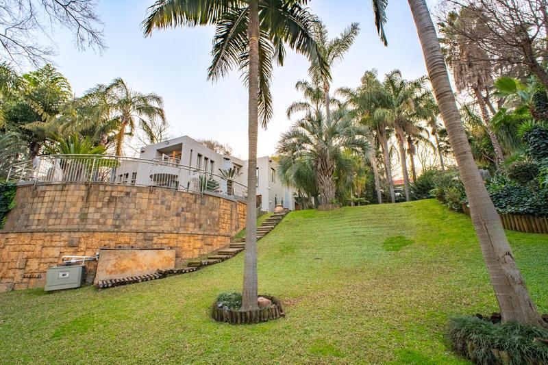 4 Bedroom Property for Sale in Waterkloof A H Gauteng