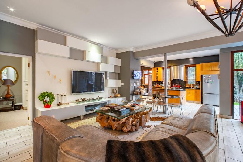 4 Bedroom Property for Sale in Waterkloof A H Gauteng