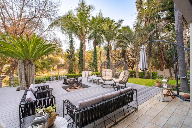 4 Bedroom Property for Sale in Waterkloof A H Gauteng