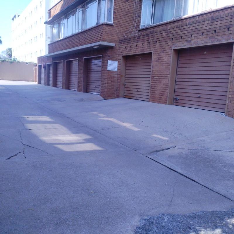 2 Bedroom Property for Sale in Sunnyside Gauteng