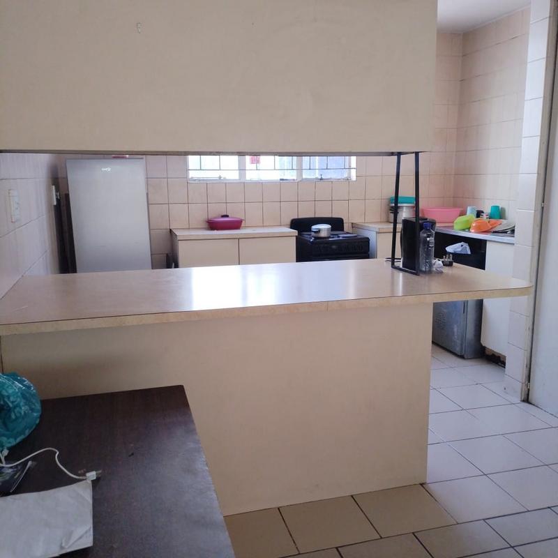 2 Bedroom Property for Sale in Sunnyside Gauteng
