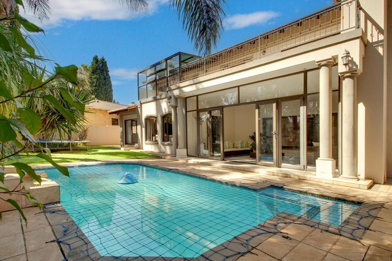 To Let 5 Bedroom Property for Rent in Dainfern Golf Estate Gauteng