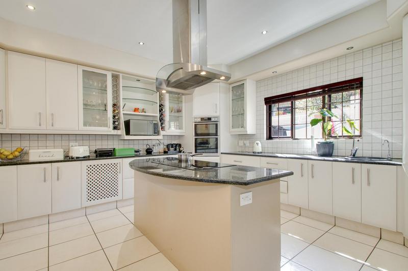 To Let 5 Bedroom Property for Rent in Dainfern Golf Estate Gauteng