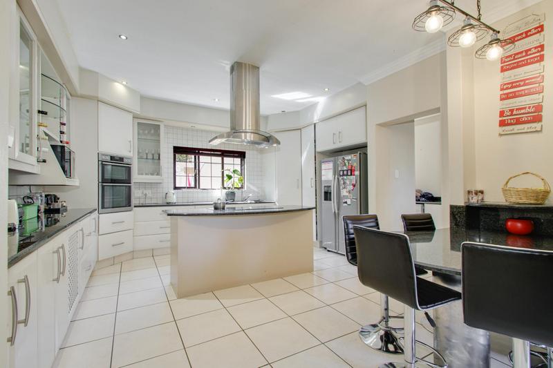 To Let 5 Bedroom Property for Rent in Dainfern Golf Estate Gauteng