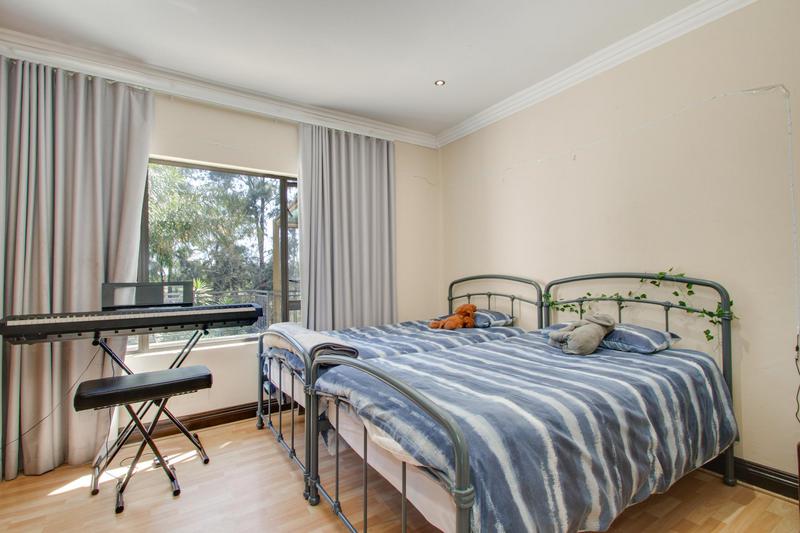 To Let 5 Bedroom Property for Rent in Dainfern Golf Estate Gauteng