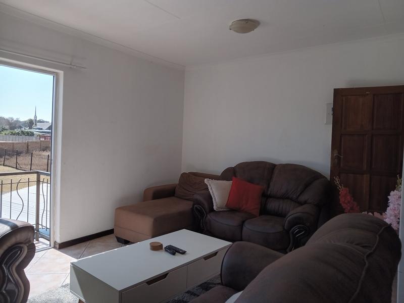 2 Bedroom Property for Sale in Greenhills Gauteng
