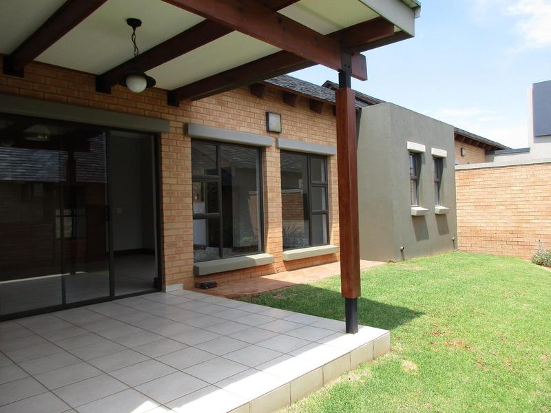 2 Bedroom Property for Sale in Retire at Midstream Gauteng