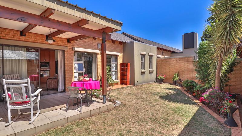 2 Bedroom Property for Sale in Retire at Midstream Gauteng
