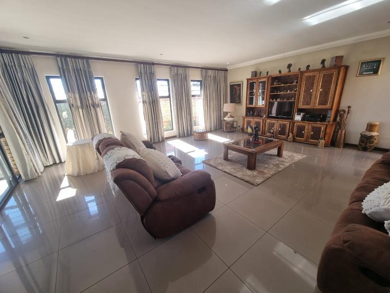 3 Bedroom Property for Sale in New Market Gauteng