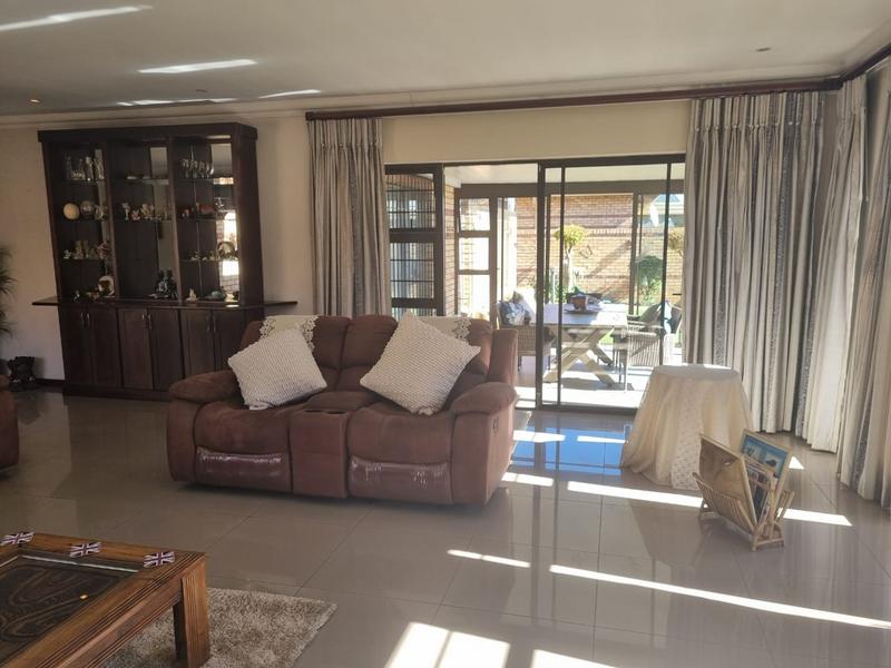3 Bedroom Property for Sale in New Market Gauteng