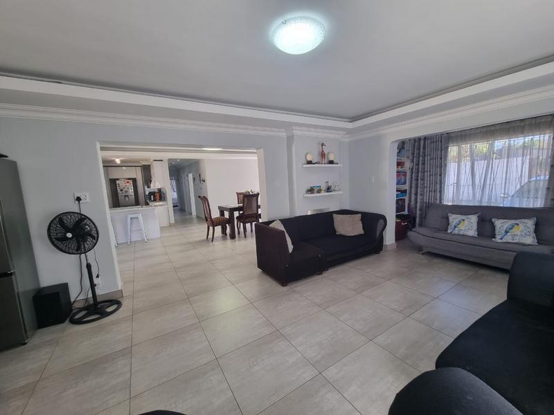 3 Bedroom Property for Sale in Raceview Gauteng