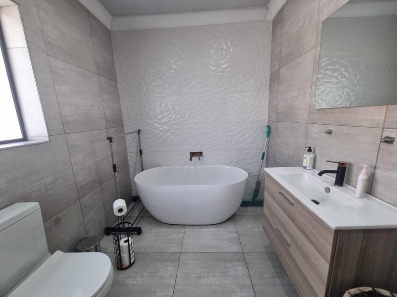 3 Bedroom Property for Sale in Raceview Gauteng