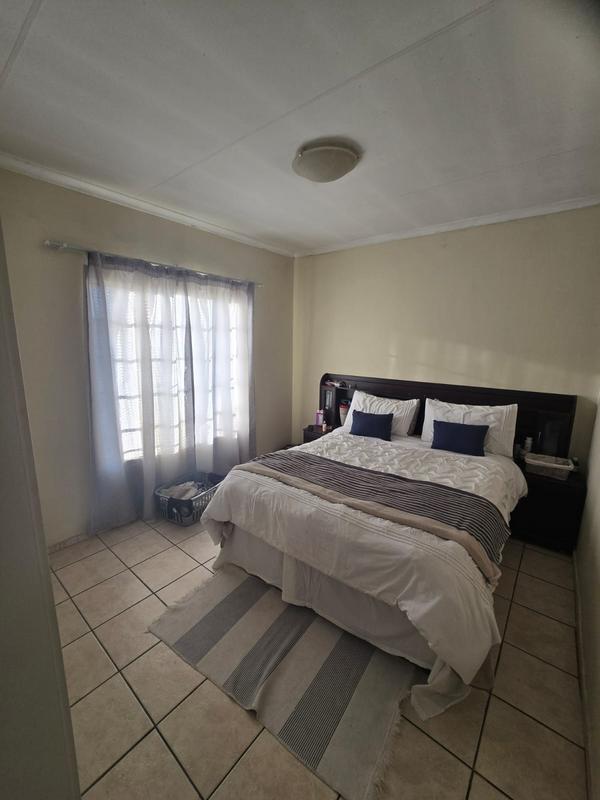 2 Bedroom Property for Sale in Kookrus Gauteng