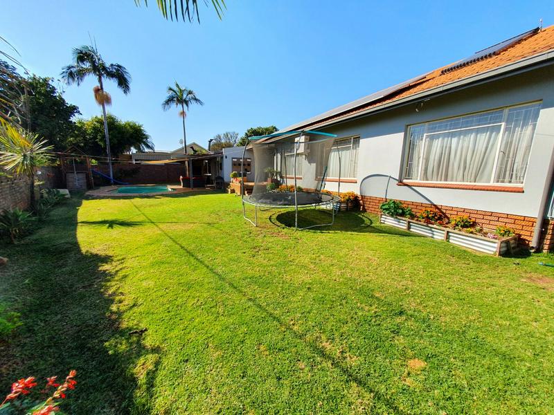 4 Bedroom Property for Sale in Magalieskruin Gauteng