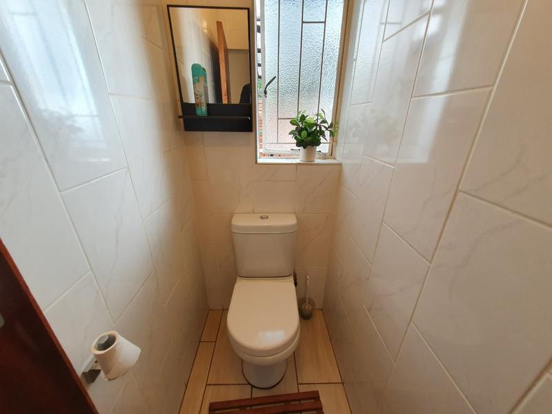 4 Bedroom Property for Sale in Magalieskruin Gauteng