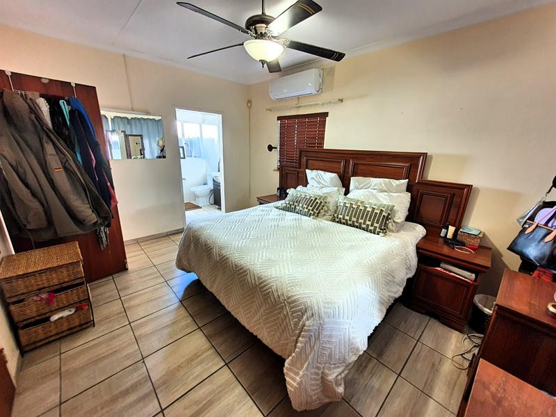 4 Bedroom Property for Sale in Magalieskruin Gauteng