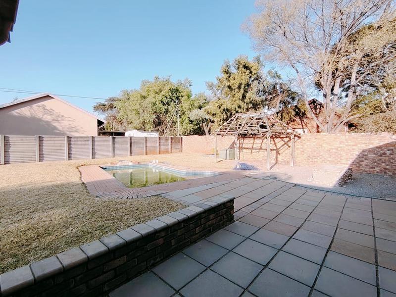 3 Bedroom Property for Sale in The Reeds Gauteng