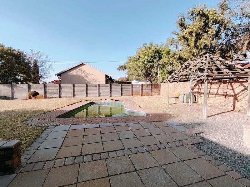 3 Bedroom Property for Sale in The Reeds Gauteng