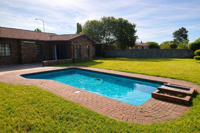 3 Bedroom Property for Sale in The Reeds Gauteng