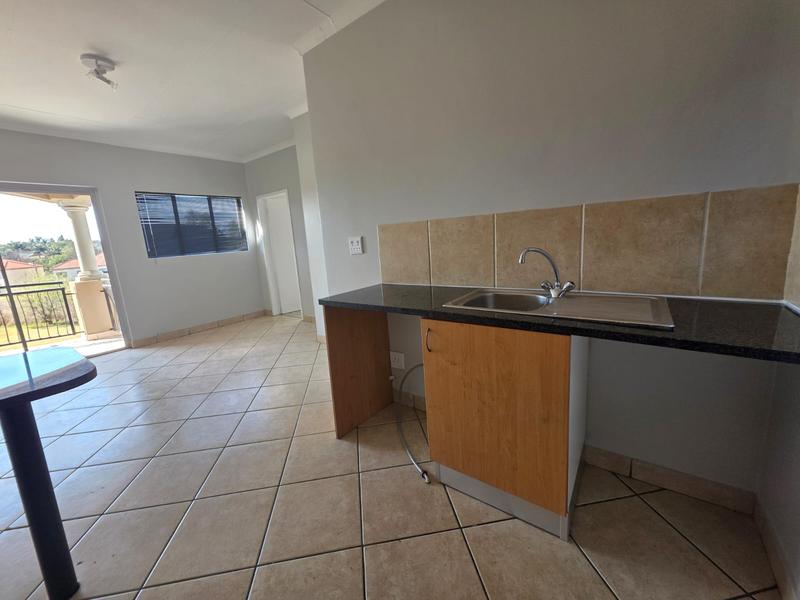 1 Bedroom Property for Sale in Glen Marais Gauteng