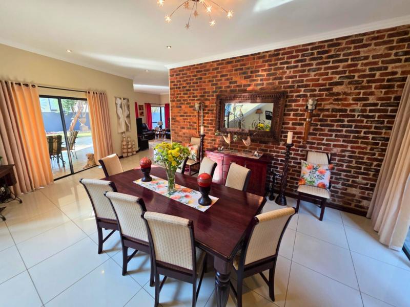 5 Bedroom Property for Sale in Serengeti Lifestyle Estate Gauteng