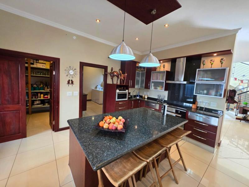 5 Bedroom Property for Sale in Serengeti Lifestyle Estate Gauteng