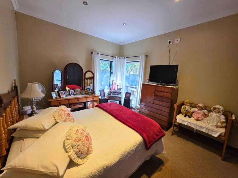 5 Bedroom Property for Sale in Serengeti Lifestyle Estate Gauteng
