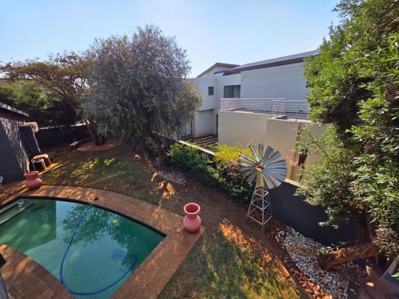 5 Bedroom Property for Sale in Serengeti Lifestyle Estate Gauteng