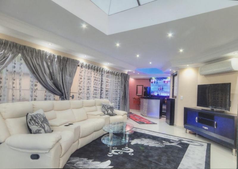 9 Bedroom Property for Sale in Morningside Gauteng