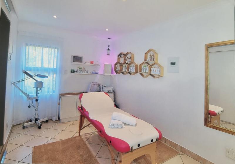9 Bedroom Property for Sale in Morningside Gauteng