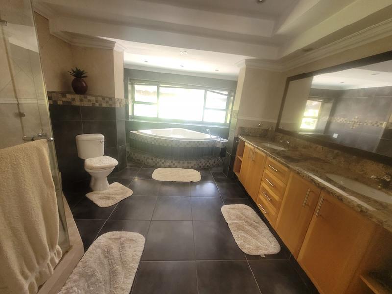 9 Bedroom Property for Sale in Morningside Gauteng