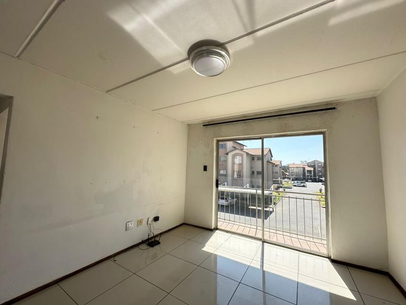 To Let 2 Bedroom Property for Rent in Kleinfontein Gauteng