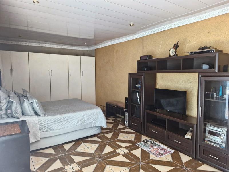 3 Bedroom Property for Sale in Lenasia South Gauteng