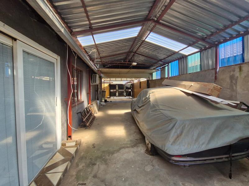 3 Bedroom Property for Sale in Lenasia South Gauteng