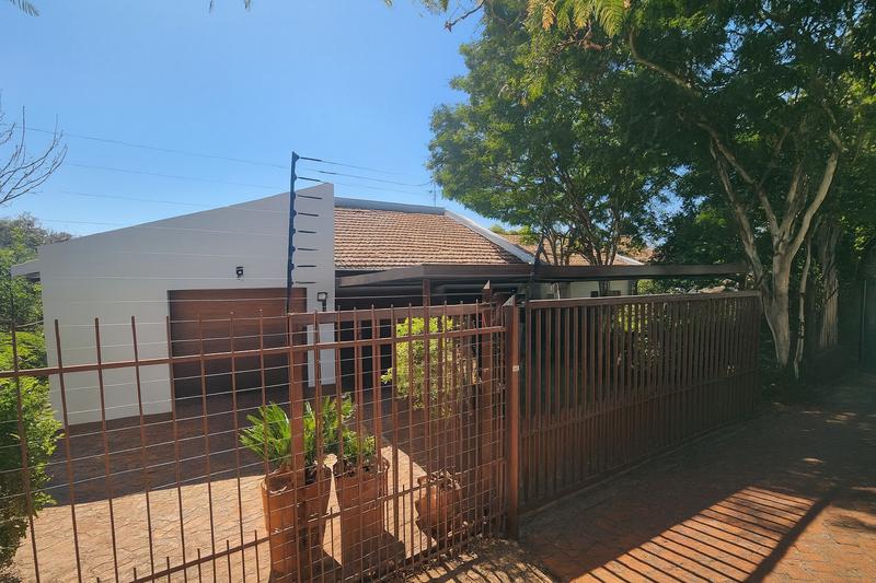 3 Bedroom Property for Sale in Newlands Gauteng