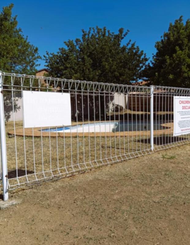 3 Bedroom Property for Sale in Vorna Valley Gauteng